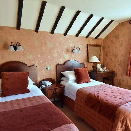 The Old Black Lion Hay-On-Wye Bagian luar foto
