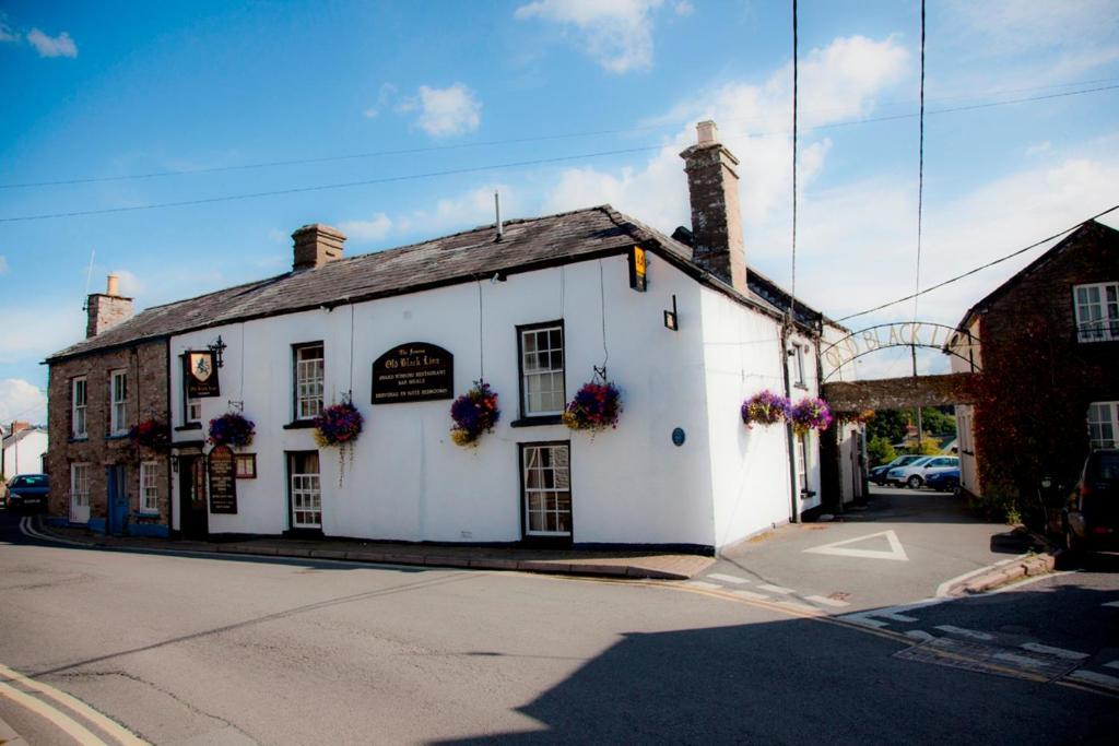 The Old Black Lion Hay-On-Wye Bagian luar foto