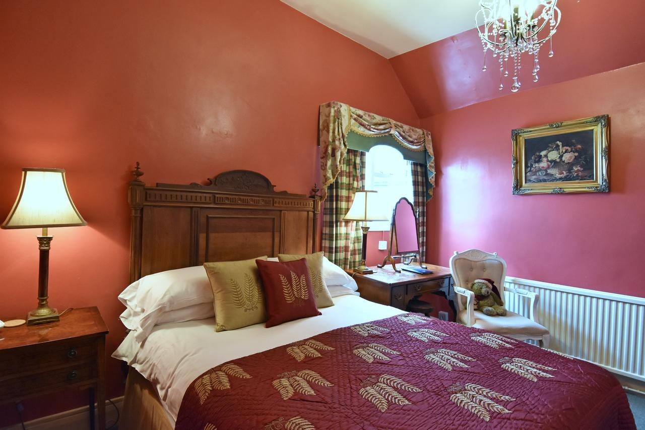 The Old Black Lion Hay-On-Wye Bagian luar foto